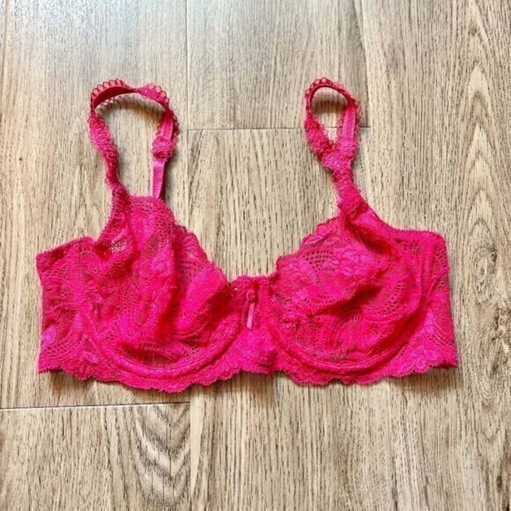 Victoria's Secret Gold Label Vintage Hot Pink Unlined Lace Bra Size 34D